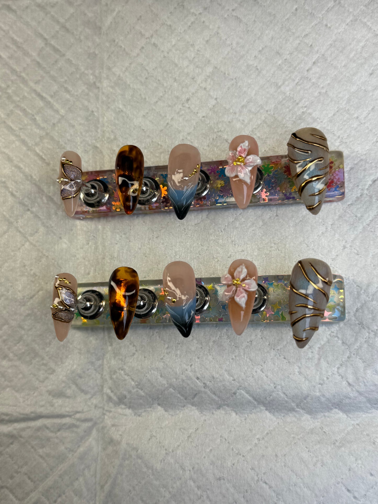 Autumn Muse Press-On Nail Set – Tortoiseshell, Florals & Golden Accents