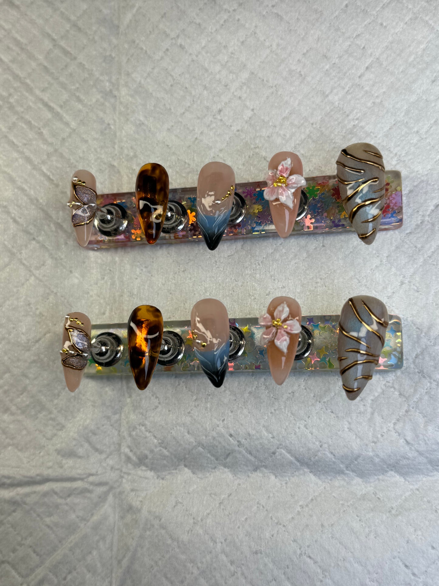 Autumn Muse Press-On Nail Set – Tortoiseshell, Florals & Golden Accents